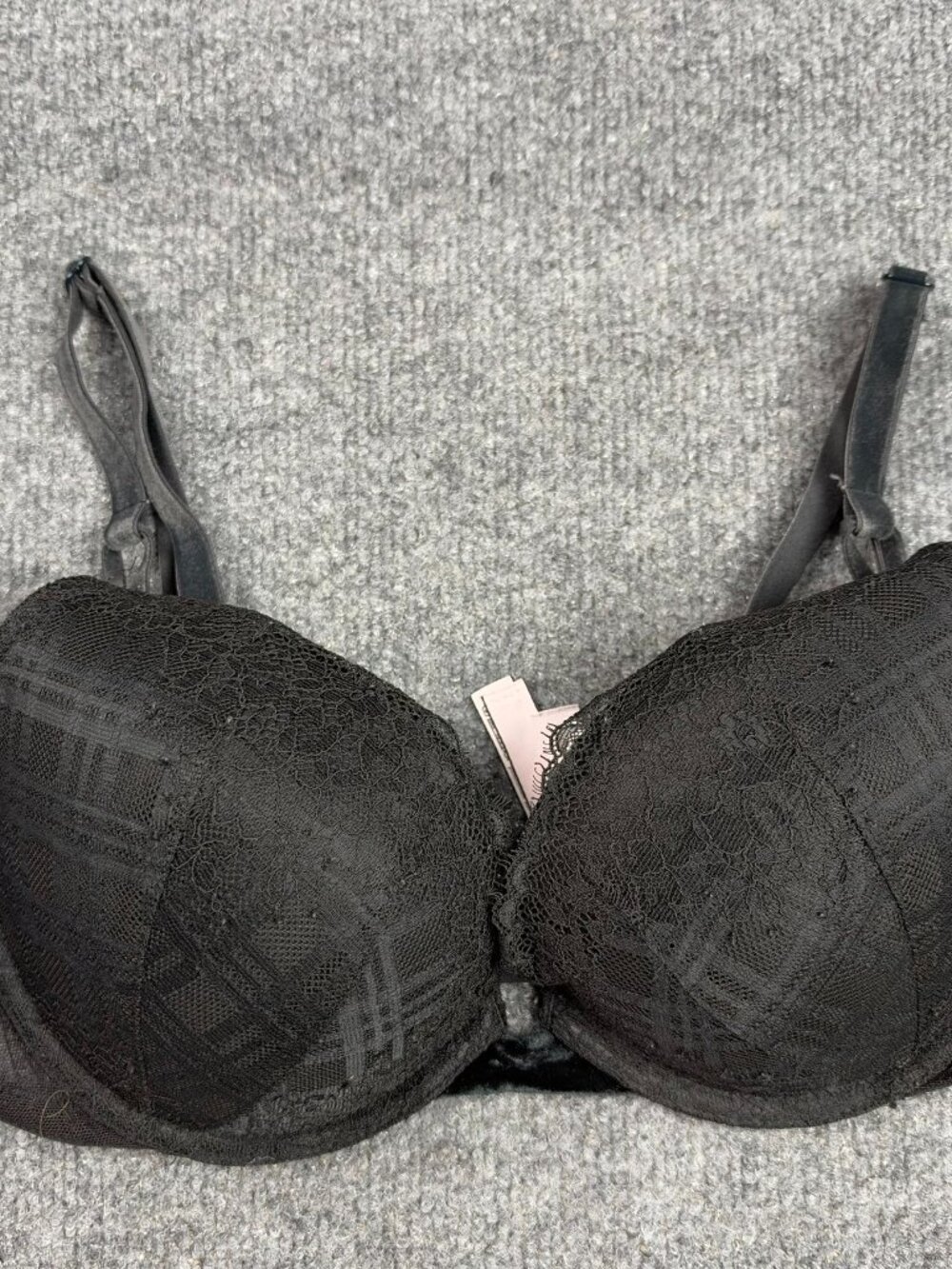 Victoria's Secret 34D Black Lace T-Shirt Push Up Bra Underwire Fair Condition